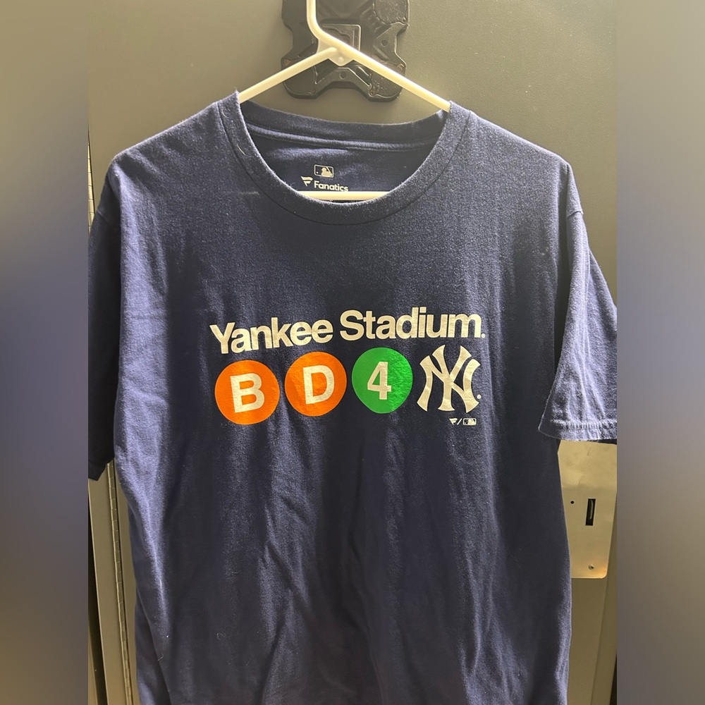 Yankees Subway Stops T-shirt. Fanatics